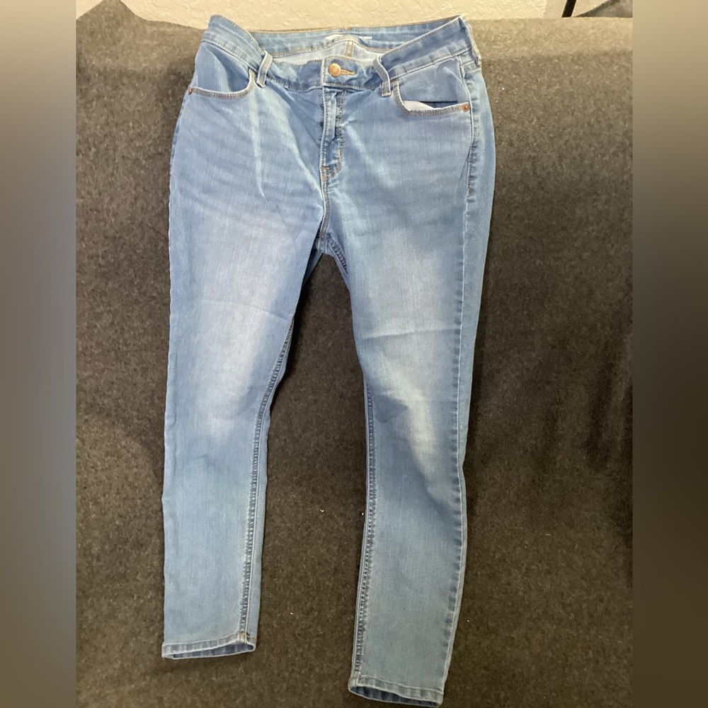 Old Navy Light Blue Women's Skinny Jeans